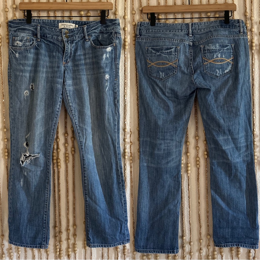 Abercrombie & Fitch Y2K 2000s Low Rise Medium Wash Straight Leg Cropped Jeans
